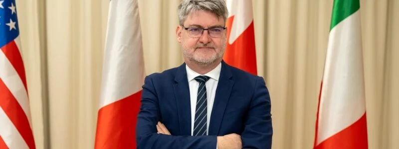 Французький дипломат Гаель Весьєр став лауреатом міжнародної дипломатичної премії «Людина року-2025»