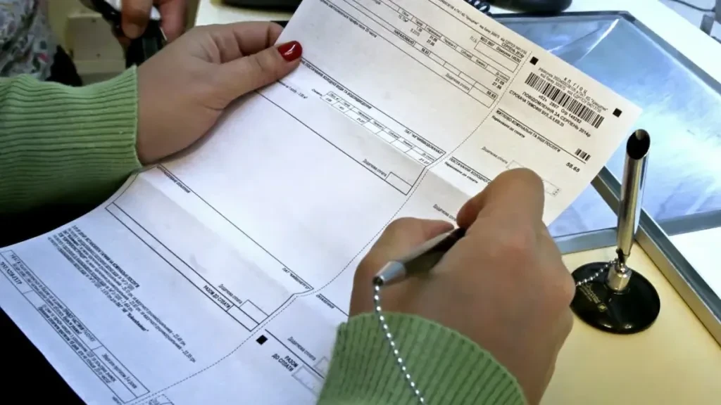 Не живете в квартирі понад місяць: за які комунальні послуги можна не платити