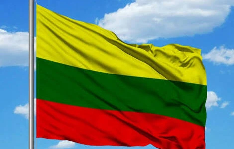 Українці й надалі добре ставляться до Литви, але показник знизився до 69,9% — дослідження